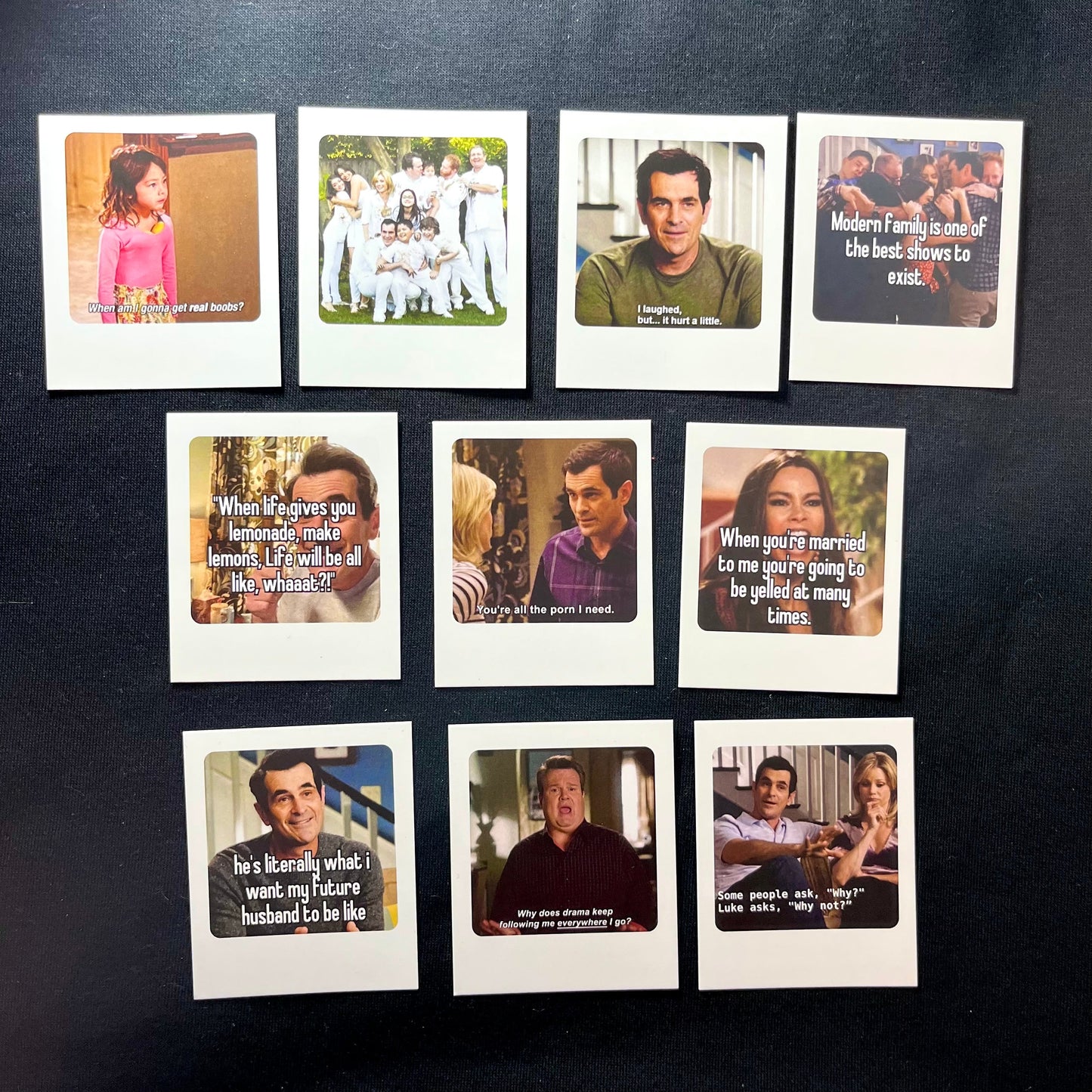 Modern Family Polarides set